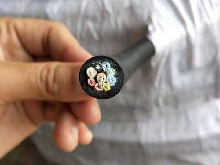 浪浪视频APP污版下载网站